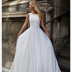 June Bridals wedding dress